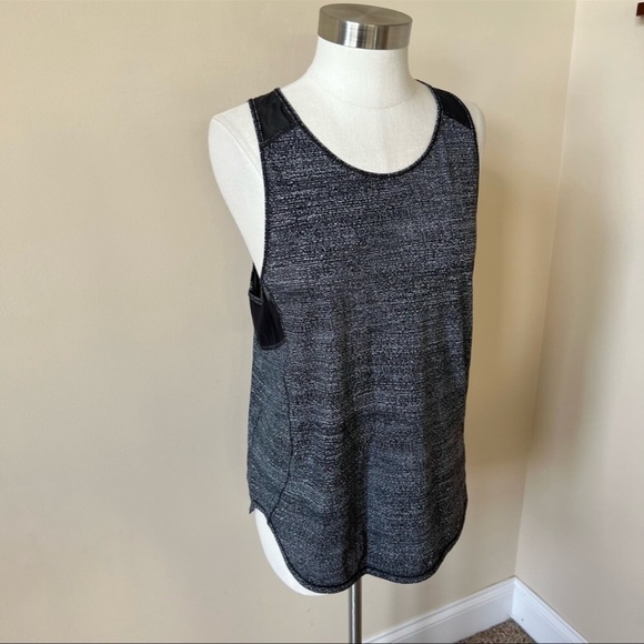 Lululemon patterned mesh back racerback athletic tank sleeveless 5472 - Picture 4 of 6